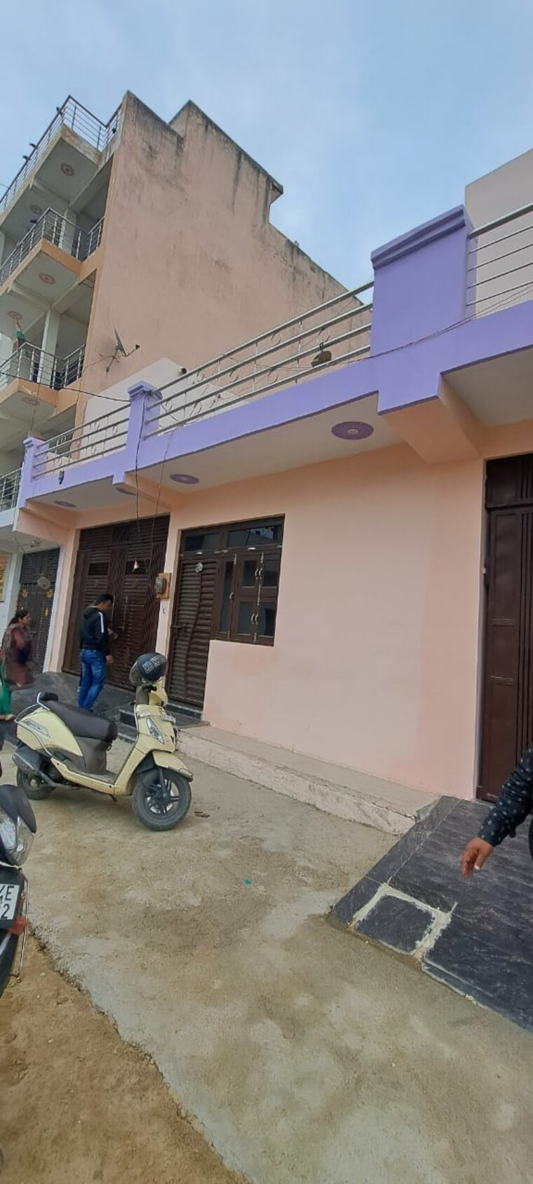  Parking, pvd-mansarovar-park 3 Bedroom 900 Sq.Ft. Independent House In Lal Kuan Ghaziabad 9220746