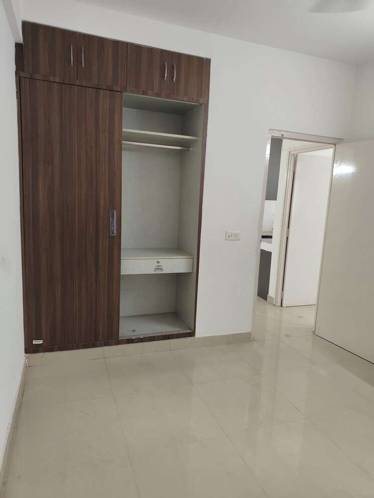 Room, suncity-avenue-76 2 Bedroom 635 Sq.Ft. Apartment In Sector 76 Gurgaon 9220816