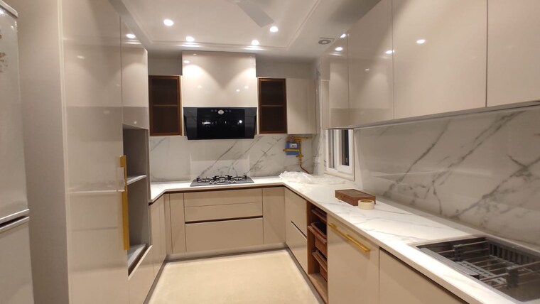 Kitchen, veera-safdarjung-enclave 3 Bedroom 1850 Sq.Ft. Apartment In Safdarjung Enclave Delhi 9220919