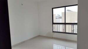 Room in 2 BHK Apartment at Shapoorji Pallonji Sensorium, Hinjewadi – for Rent