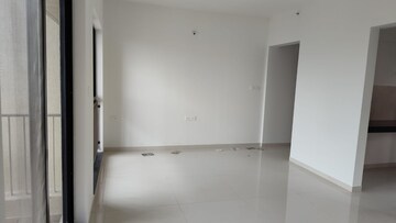 Room in 2 BHK Apartment at Shapoorji Pallonji Sensorium, Hinjewadi – for Rent