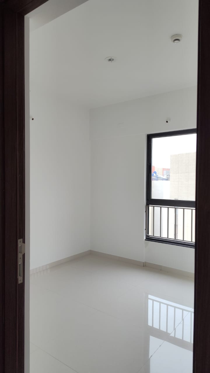 2 BHK Apartment For Rent in Shapoorji Pallonji Sensorium
