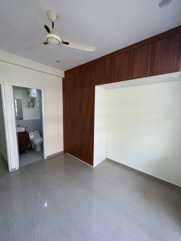 Room in 2 BHK Apartment at Breez Global Heights, Sohna Sector 33 – for Rent