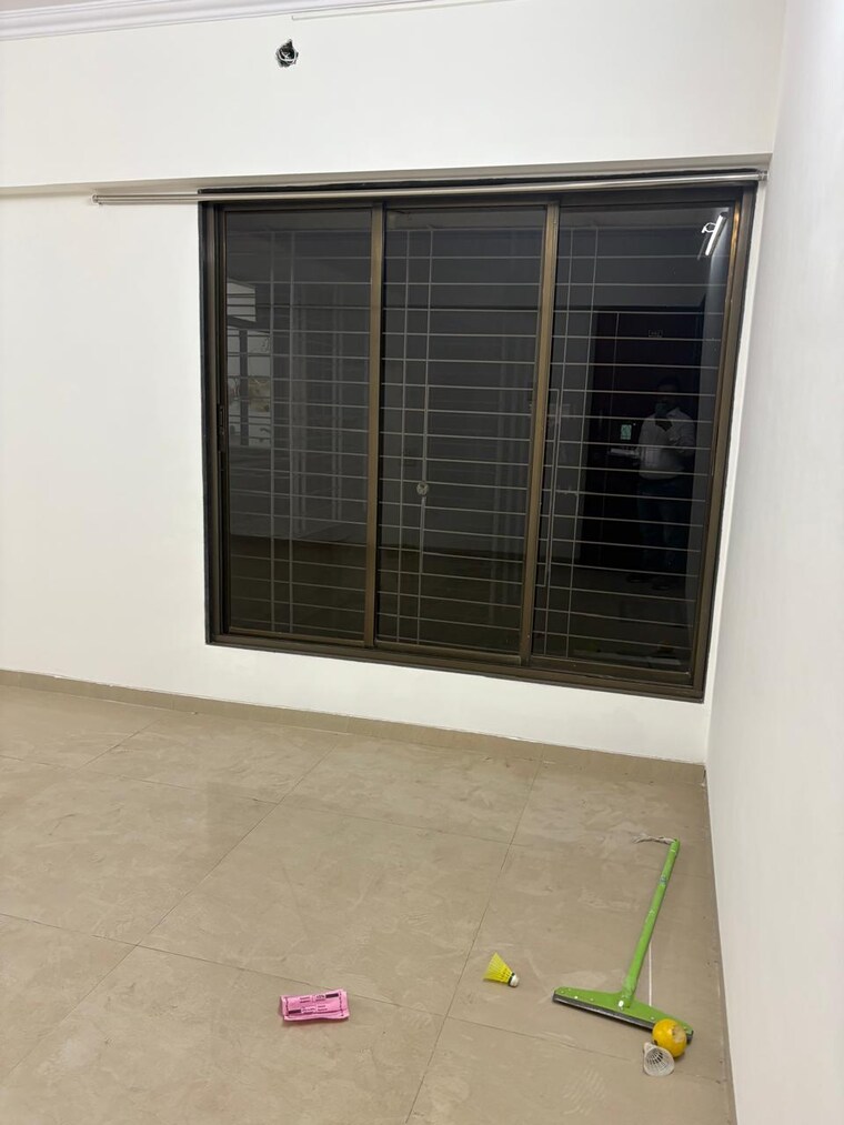 Room, andheri east 4 Bedroom 1200 Sq.Ft. Apartment In Andheri East Mumbai 9220932