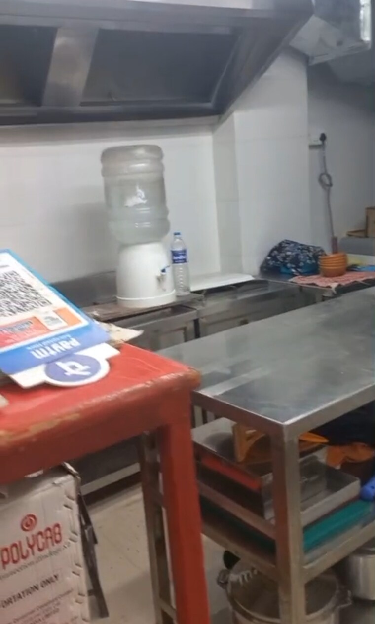 Team Area, magarpatta road Commercial Shop 370 Sq.Ft. In Magarpatta Road Pune 9221005