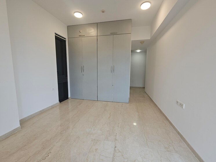 Room, lodha-the-park 3 Bedroom 1190 Sq.Ft. Apartment In Worli Mumbai 9221009