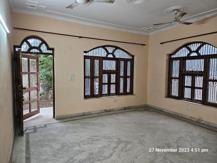 Room, ashoka enclave 3 Bedroom 1450 Sq.Ft. Builder Floor In Ashoka Enclave Faridabad 9221022