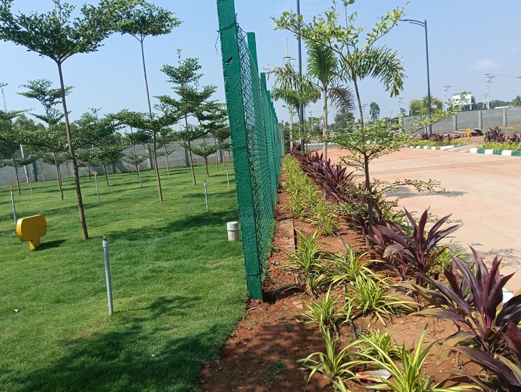 Garden, ltg-aishwarya-indraprastha  1200 Sq.Ft. Plot In Mysore Road Bangalore 9221046