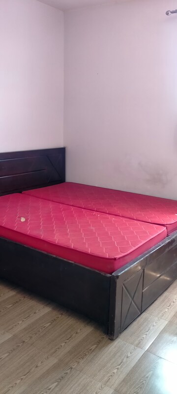 Bedroom in 2 BHK Apartment at Tulip Lemon, Sector 69 – for Rent