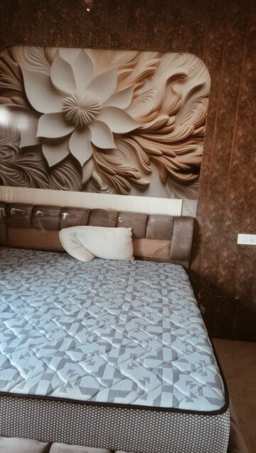 Bedroom in 3 BHK Apartment at Sector 115 – for Rent