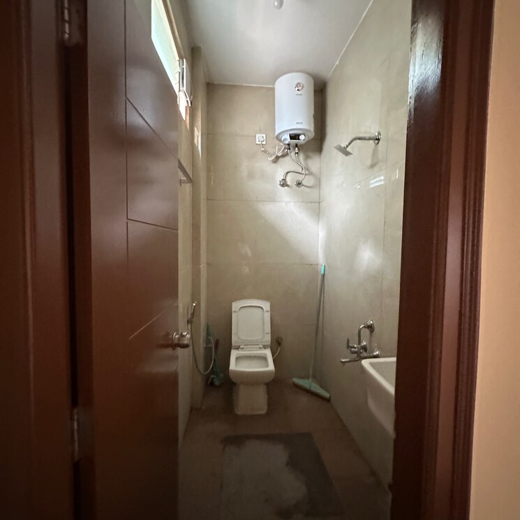 Bathroom, banashankari 3 Bedroom 1600 Sq.Ft. Builder Floor In Banashankari Bangalore 9221419