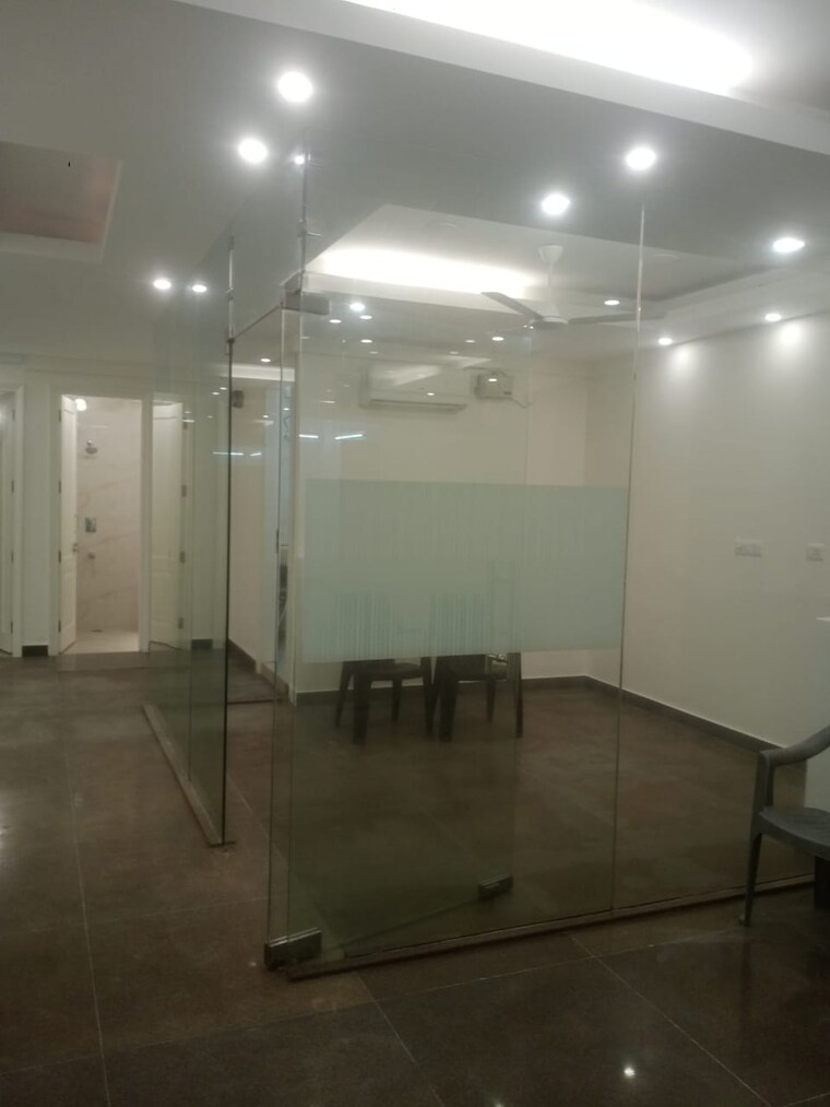 Team Area, safdarjung enclave Commercial Office Space 1800 Sq.Ft. In Safdarjung Enclave Delhi 9221166