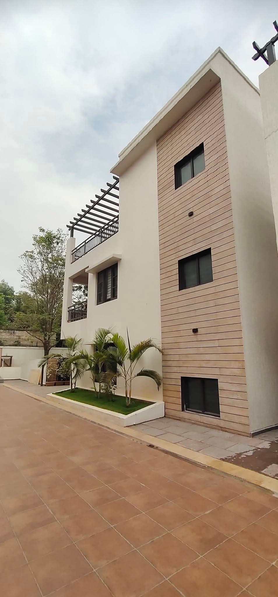 4 BHK + Pooja Room Villa For Sale in North Bangalore