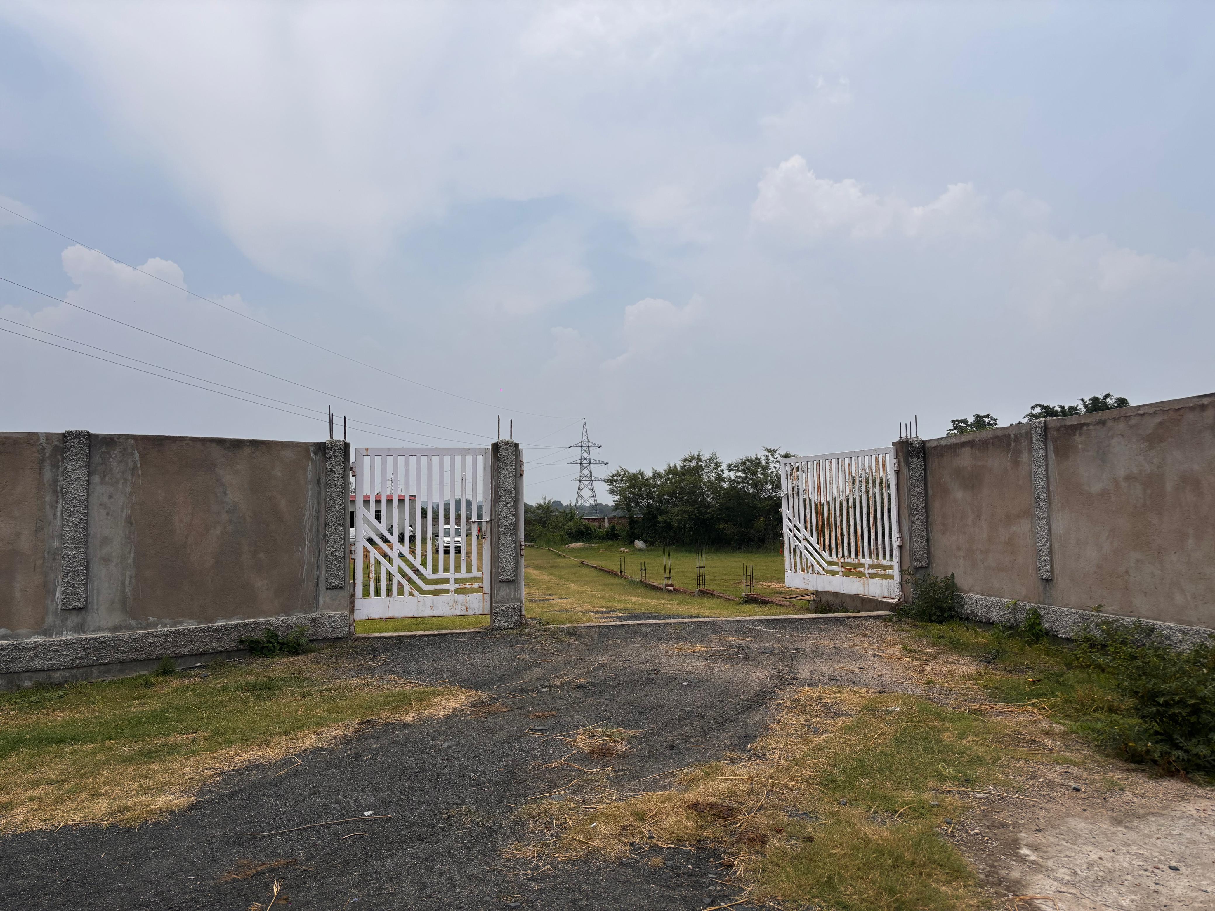 Plot For Sale in Buy And Sell Realty 