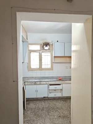 Bathroom in 3 BHK Apartment at Vijay Ratan Vihar, Sector 15 – for Rent