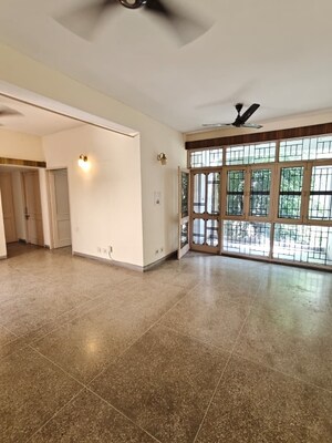 3 BHK Apartment For Rent in Vijay Ratan Vihar, Sector 15