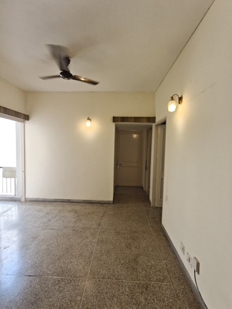 Room, vijay-ratan-vihar 3 Bedroom 1500 Sq.Ft. Apartment In Sector 15 Gurgaon 9221266