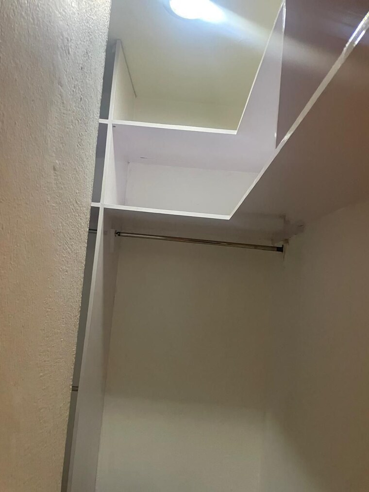 Other, greater kailash ii 4 Bedroom 500 Sq.Yd. Builder Floor In Greater Kailash ii Delhi 9221287