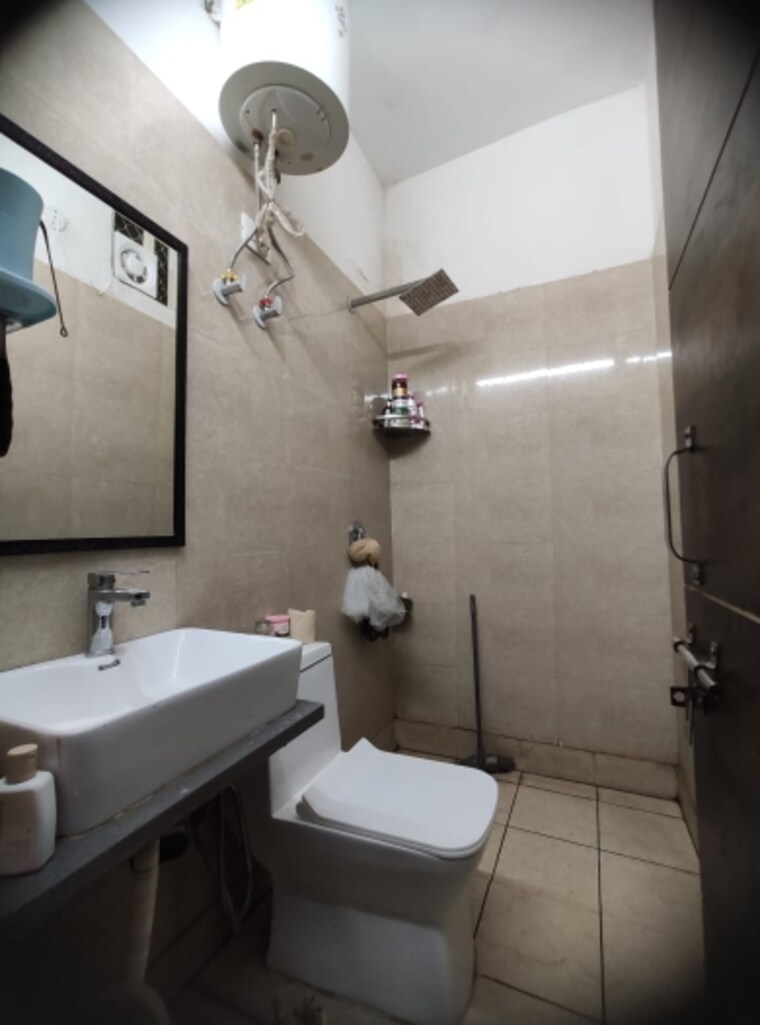 Bathroom, vijay-vihar-apartments-gurgaon 2 Bedroom 1000 Sq.Ft. Builder Floor In Sector 30 Gurgaon 9221293