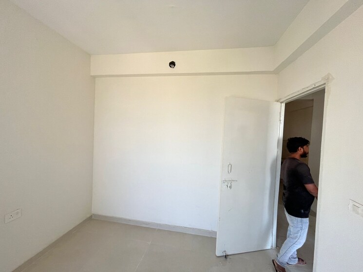 Room, signature-the-millennia-2 2 Bedroom 681 Sq.Ft. Apartment In Sector 37d Gurgaon 9221305