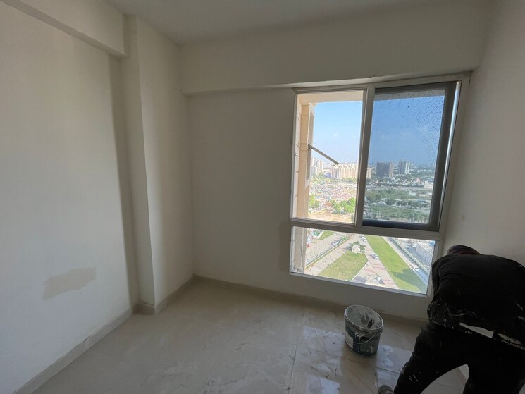 Room, signature-the-millennia-2 2 Bedroom 681 Sq.Ft. Apartment In Sector 37d Gurgaon 9221305