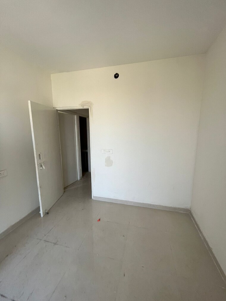 Room, signature-the-millennia-2 2 Bedroom 681 Sq.Ft. Apartment In Sector 37d Gurgaon 9221305