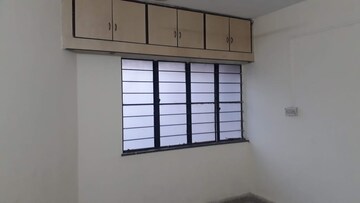 Bedroom in 1 BHK Apartment at Karve Road – for Rent