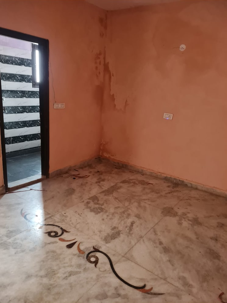 Room, dwarka mor 2 Bedroom 900 Sq.Ft. Builder Floor In Dwarka Mor Delhi 9221291