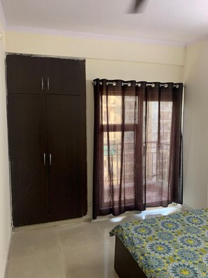 Room in 3 BHK Apartment at Futec Gateway, Sector 75 – for Rent