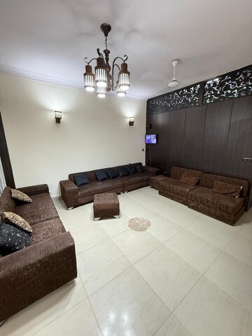Living Room in 2 BHK Builder Floor at Veera Safdarjung Enclave, Safdarjung Enclave – for Rent