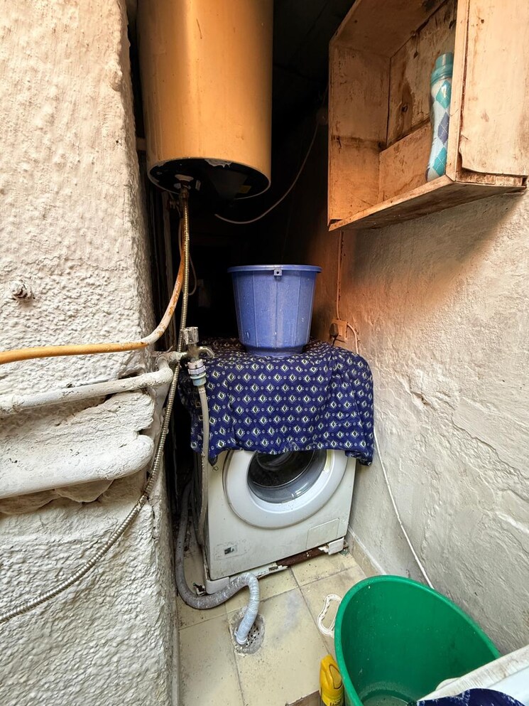 Other, veera-safdarjung-enclave 2 Bedroom 150 Sq.Yd. Builder Floor In Safdarjung Enclave Delhi 9221337