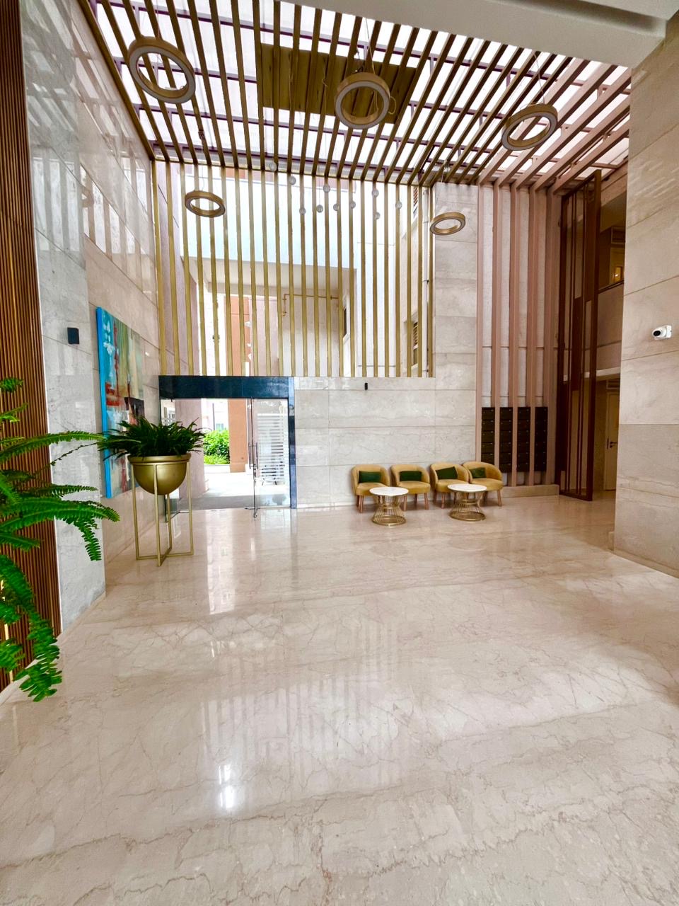 4 BHK 1861 Sq.Ft. Apartment in L&T Raintree Boulevard