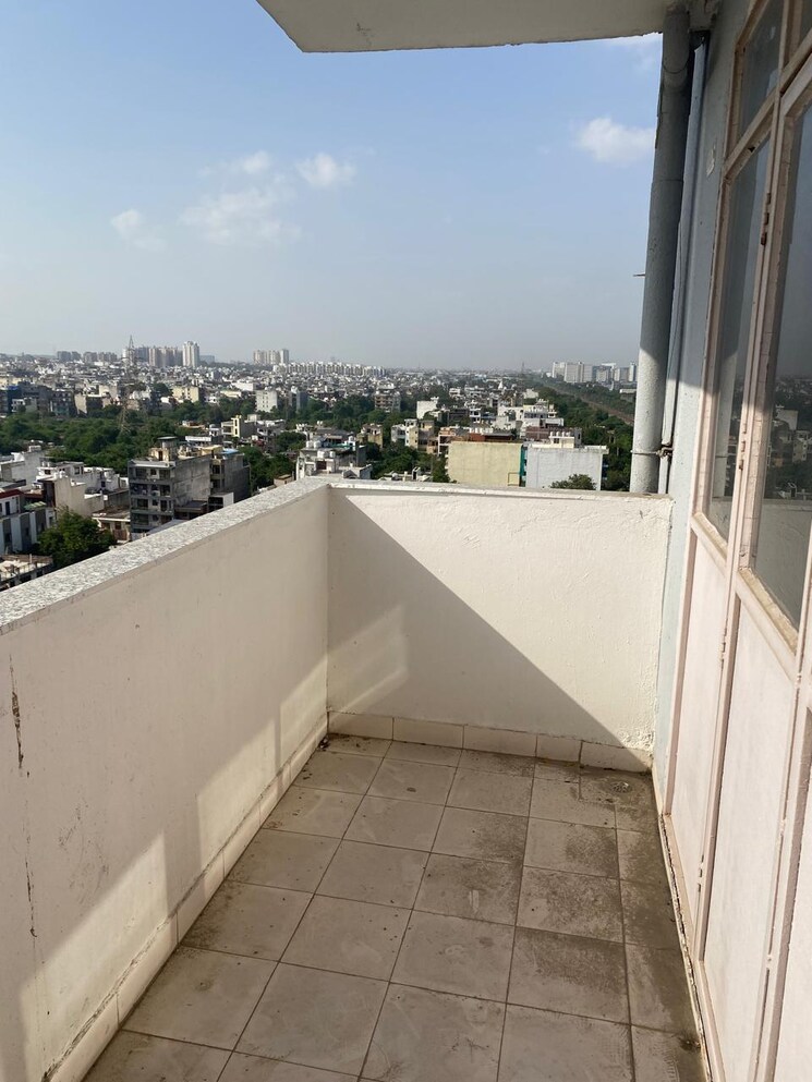 Balcony, sarvome-shree-homes 3 Bedroom 645 Sq.Ft. Apartment In Sector 45 Faridabad 9221362
