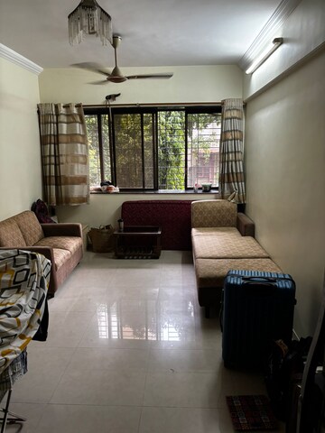1.5 BHK Apartment For Rent in Vile Parle West