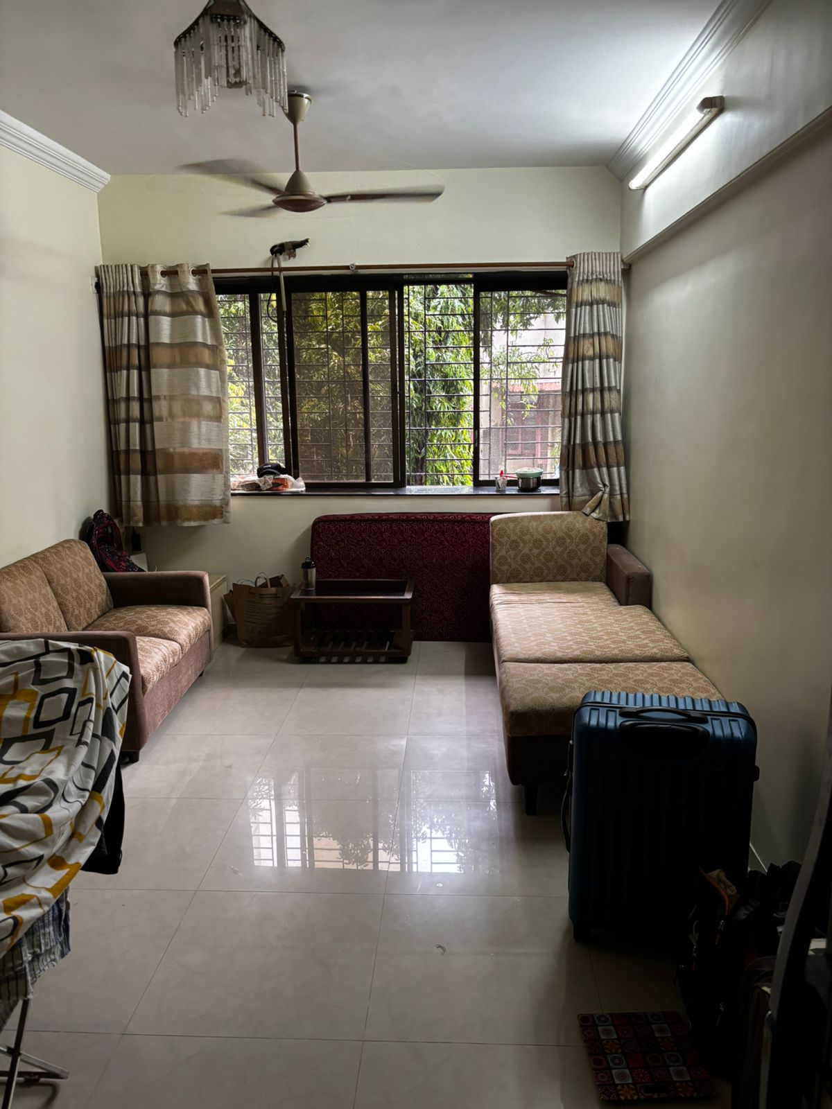 1.5 BHK Apartment For Rent in Vileparle West 