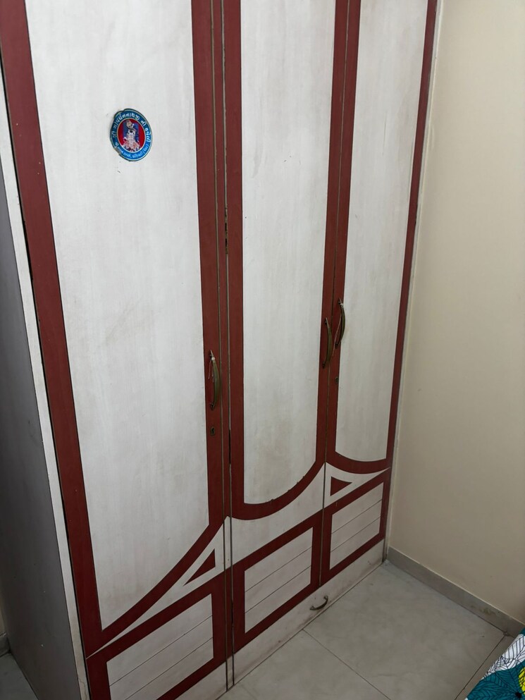 undefined, vile parle west 1.5 Bedroom 500 Sq.Ft. Apartment In Vile Parle West Mumbai 9221375