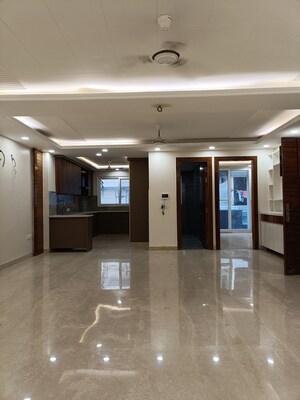 3 BHK Builder Floor For Rent in Surajmal Vihar