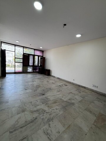 2 BHK Apartment For Rent in Khushboo CGHS, Sector 9a