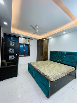 Bedroom in 1 BHK Apartment at Saket – for Rent