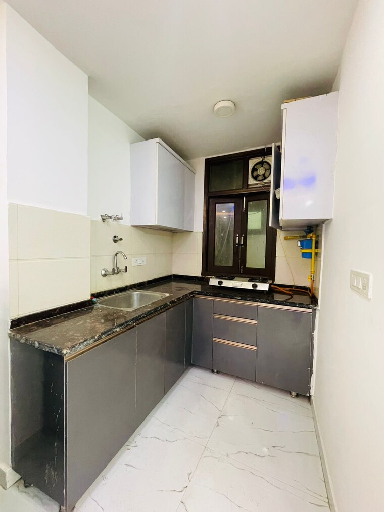 Kitchen, saket 1 Bedroom 460 Sq.Ft. Apartment In Saket Delhi 9221426