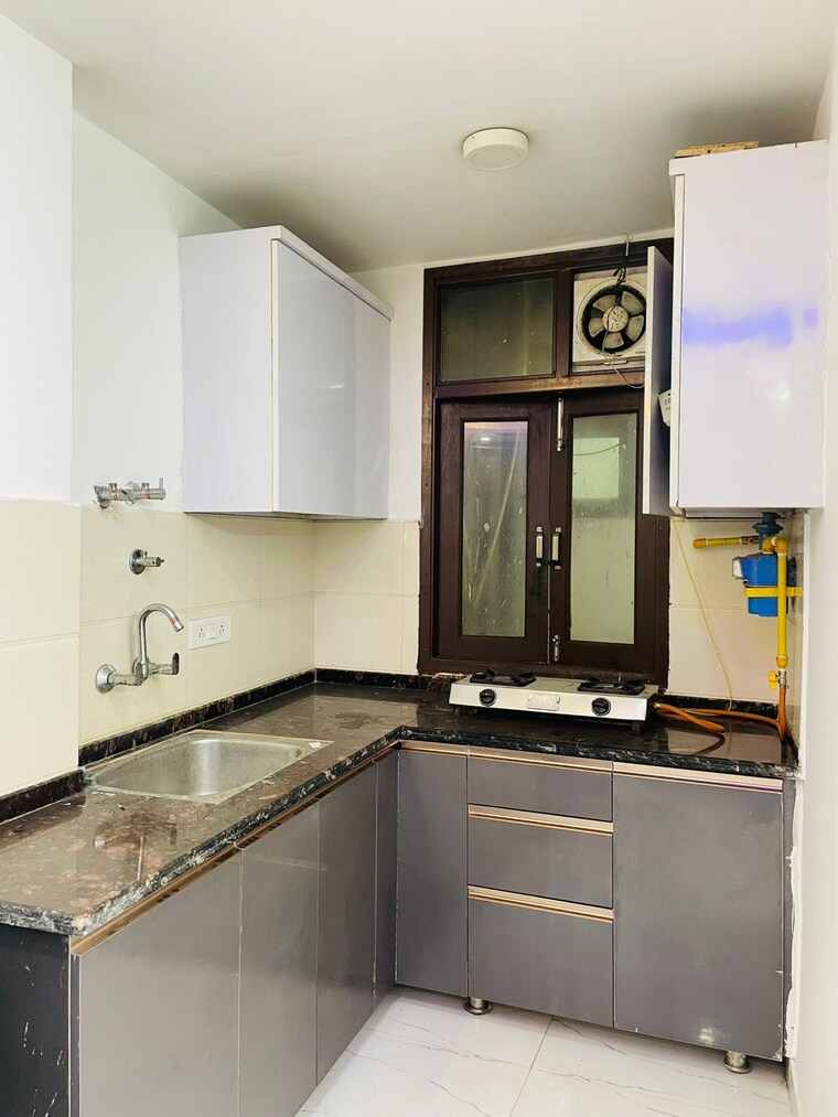 Kitchen, saket 1 Bedroom 460 Sq.Ft. Apartment In Saket Delhi 9221426