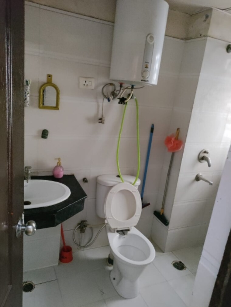 Attached Bathroom, vvip-addresses 3 Bedroom 826 Sq.Ft. Apartment In Raj Nagar Extension Ghaziabad 9221477