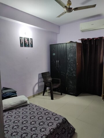 Room in 3 BHK Apartment at VVIP Addresses, Raj Nagar Extension – for Sale