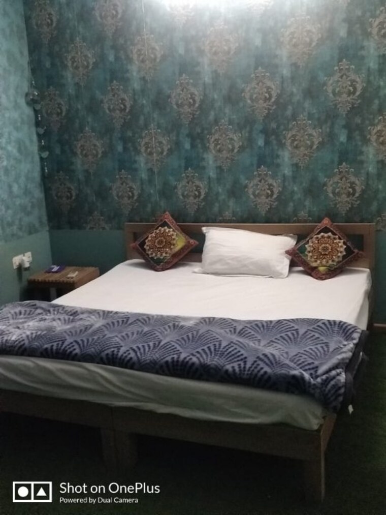 Bedroom, amrapali-leisure-valley 3 Bedroom 1825 Sq.Ft. Villa In Tech Zone 4 Greater Noida Greater Noida 9221456