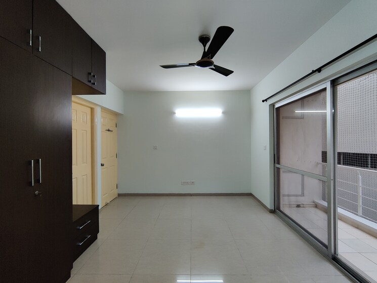 Room, nitesh-columbus-square 3 Bedroom 2000 Sq.Ft. Apartment In Bellary Road Bangalore 9221484