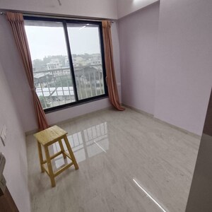 Room in 2 BHK Apartment at Chaitanya Anand Lunkhod CHSL, Andheri West – for Rent