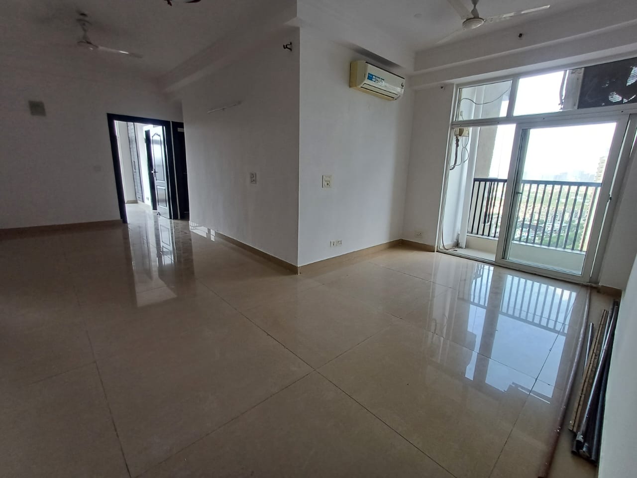 3 BHK 1275 Sq.Ft. Apartment in Ashiana Palm Court