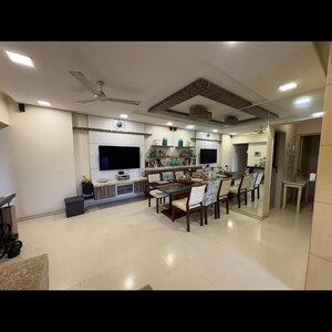 2.5 BHK Apartment For Rent in Veena Insignia, Adarsh Nagar