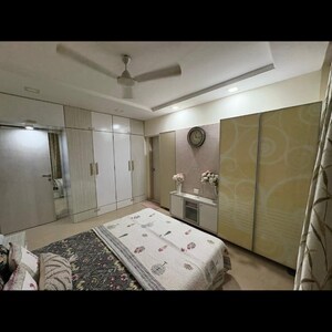 Bedroom in 2.5 BHK Apartment at Veena Insignia, Adarsh Nagar – for Rent
