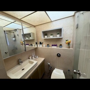 Bathroom in 2.5 BHK Apartment at Veena Insignia, Adarsh Nagar – for Rent